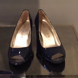 Anne Klein peep toe pumps